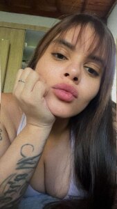 vickvalencia2 Public Hình 7