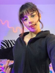 Brenda_Tina 💗 HELLO I'M BRENDA 💗 Pic 3