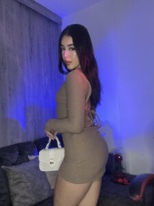 zoee_jackson Beautiful dress🤎 Foto 3