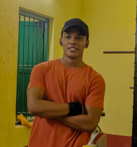 BADBOY_676 Gym Pic 2