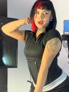 Ink_Nikki Public Pic 3