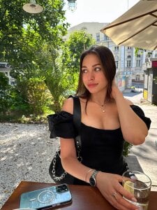 Aprill_Lin summer time Pic 2
