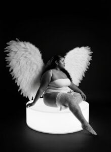 hotkittyebony I wanna be your angel 🪽 Pic