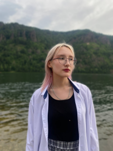 ElissaGlod Muse 👀 Pic 4