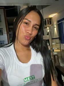 Public od Camila_vargass  2 snímek