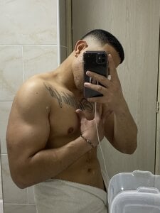 Juanes432: Public ( 3 фото)