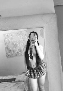 CandySays I am your schoolgirl Bilde 3