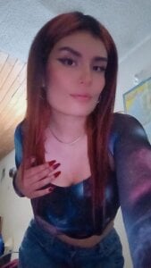 _CharlotteMiller_ Public Pic