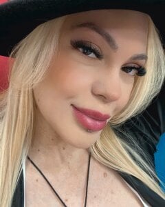 DemonessaX Public Pic 2