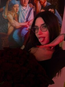 Monika_Nyx Public Pic 3