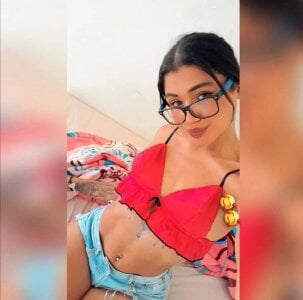 michelle_perla Public Pic 4