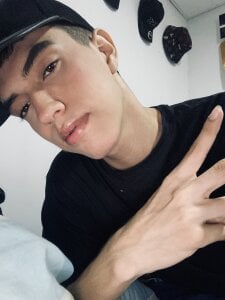 Juan_Gomezz26 Public Pic 7