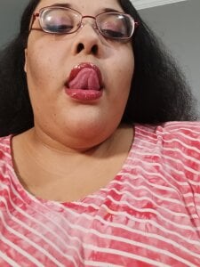 SexyBBW10790: Public ( 3 фото)