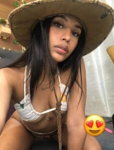 bratz_glloe Public Pic 5