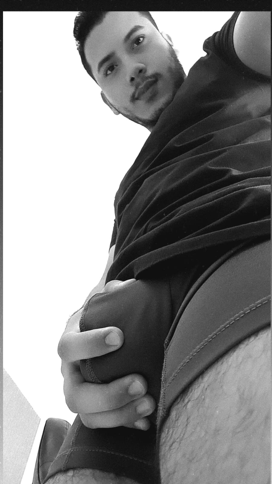 Axel_grey_ Foto en Tendencia 8185