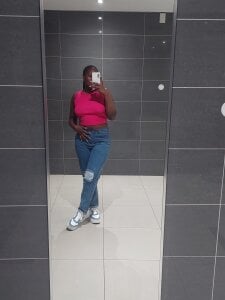 TheeMaskGirl Public Immagine  2