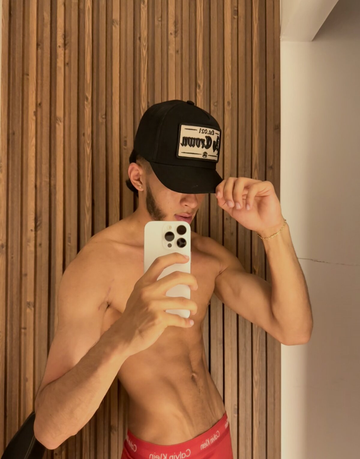 Tylerffoxx Populært foto 6611