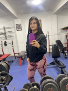 Samantha_VF Public Pic 5