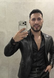 SEXY LEATHER 🕴🏻🕴🏻 de Thiago_Hill  Imagens