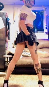 PapisLittleSlut Public Foto 3