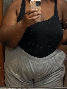 nylafromnextdoor Just for your eyes 😏 Pic 2