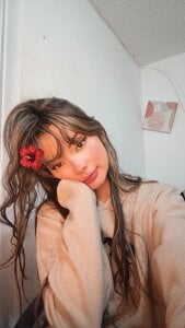 _annie_rosse March Pic 5