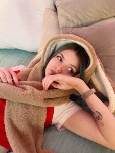 mevis_li🦩cute photo shoot🦩 Bild