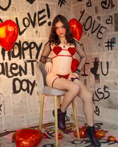 Nina_Ford valentine's day ❤️🖤 Immagine  4