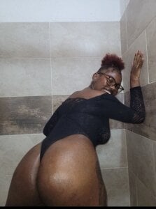 suggar_mommy777 Public Pic 4