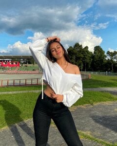 Bienvenidos a mi vidaaaa❤️ de miss-madie  5 photos