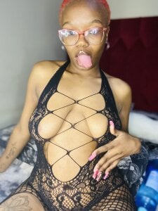 YummyMelanin117 Black Pic 3