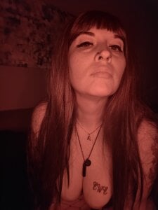 Whoreablecookies Red Room Pic 3