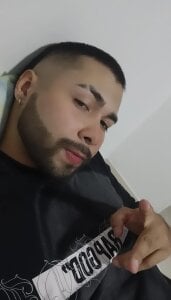 HotThreesoomePublic Bild 5