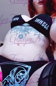 Gladyce_Foxy Public Pic 4