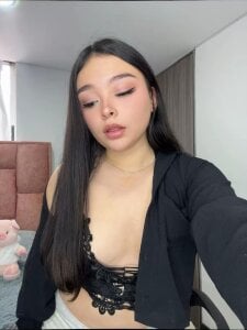 nahia__2a naughty girl Bild