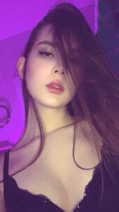 babyy_gloria: kiss or bite this lips? ( фото)