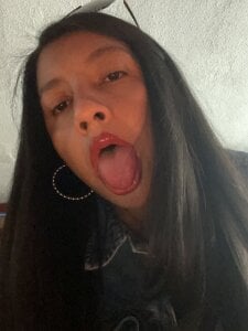 Bamby08 Que viva la feminidad 😘y yo 😉💋🥰 Pic 4