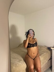 ciara_flor 😈 Pic 7