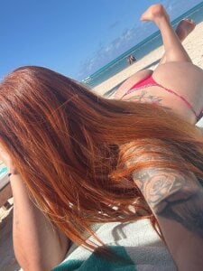 kimbrownn Enjoying the beach and the good view 😏 사진 4