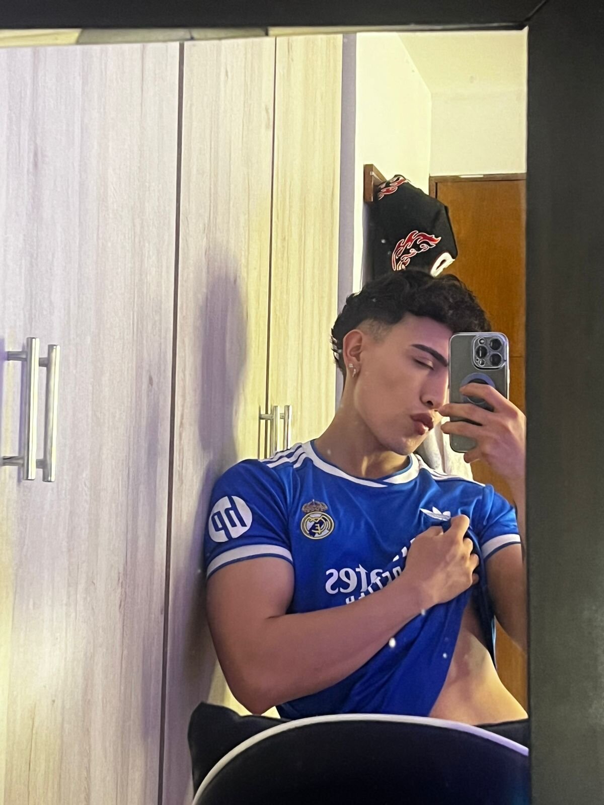 Saimonvela Foto en Tendencia 5832