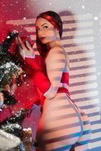 BridgetRodriguez Second album Christmas 🎄🧑🏽‍🎄 사진 2