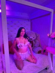 amarantha__milk2 Public Pic