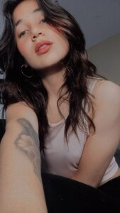 naomy_rain Dangerous Beauty Pic 2