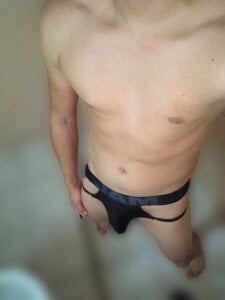 Alexis01847842 Public Pic 2