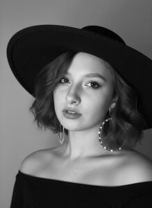 LilyannRosse Without Makeup Immagine 