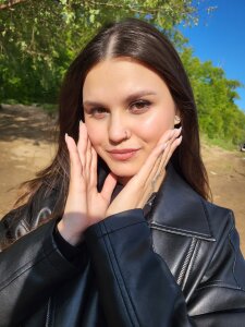 EldaAshfield Public Pic