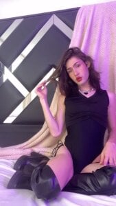 Lilith_Sex12 Public  2. fénykép