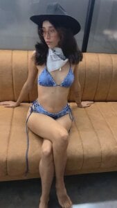 doll_bella_Happy Halloween, sexy cowgirl 🤠 Bild 4