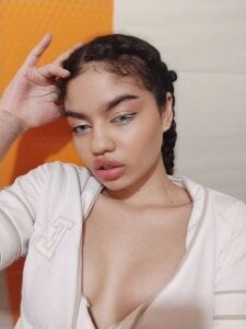 chloe_cortez Public Pic 3