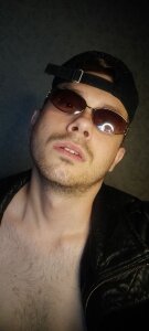 mike_peach Public صورة واحدة|mike_peach Public صورتان|mike_peach Public  صور|mike_peach Public  صورة